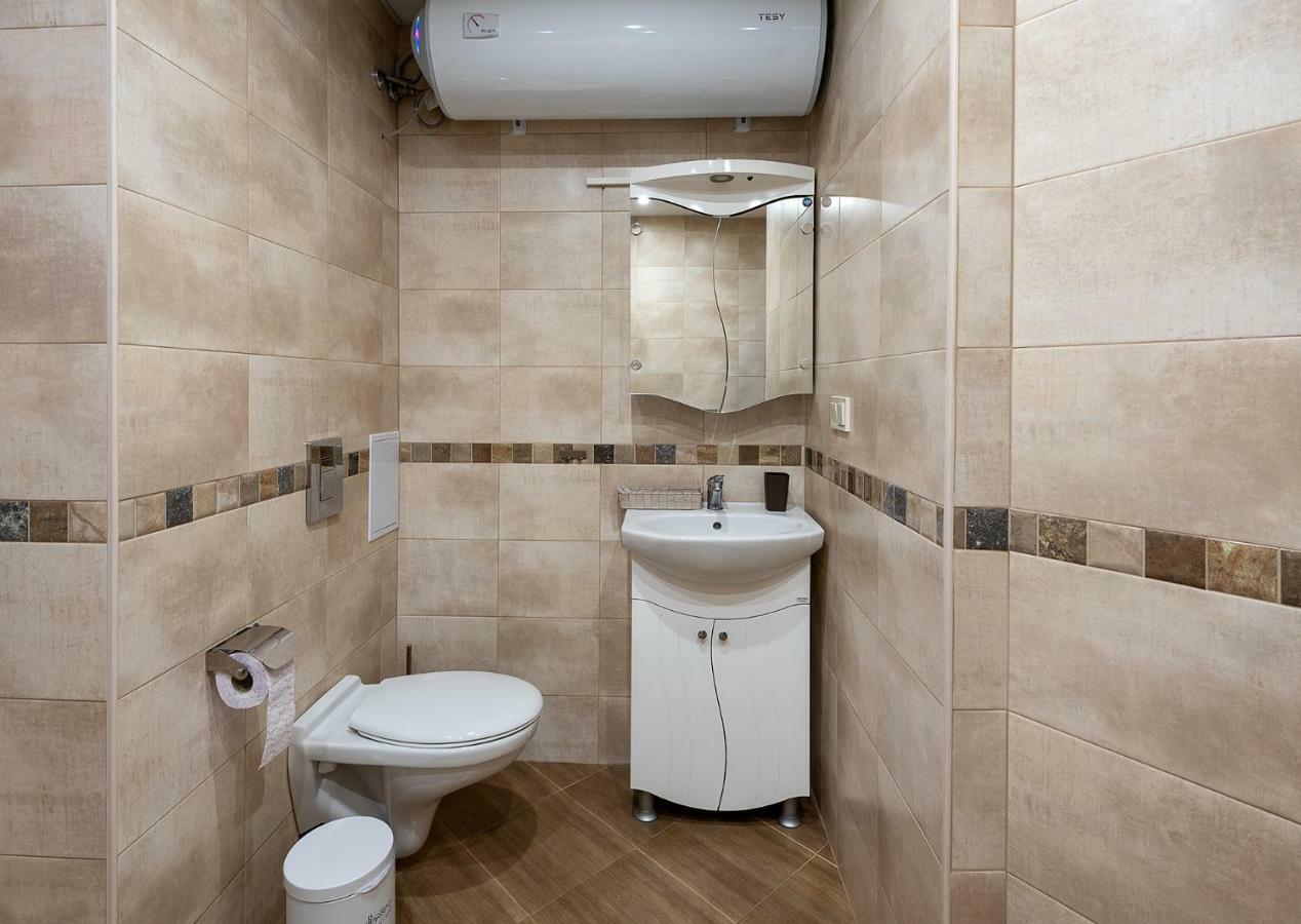 Riverside Apartments Plovdiv With Free Parking ภายนอก รูปภาพ
