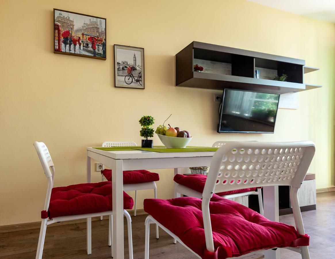 Riverside Apartments Plovdiv With Free Parking ภายนอก รูปภาพ