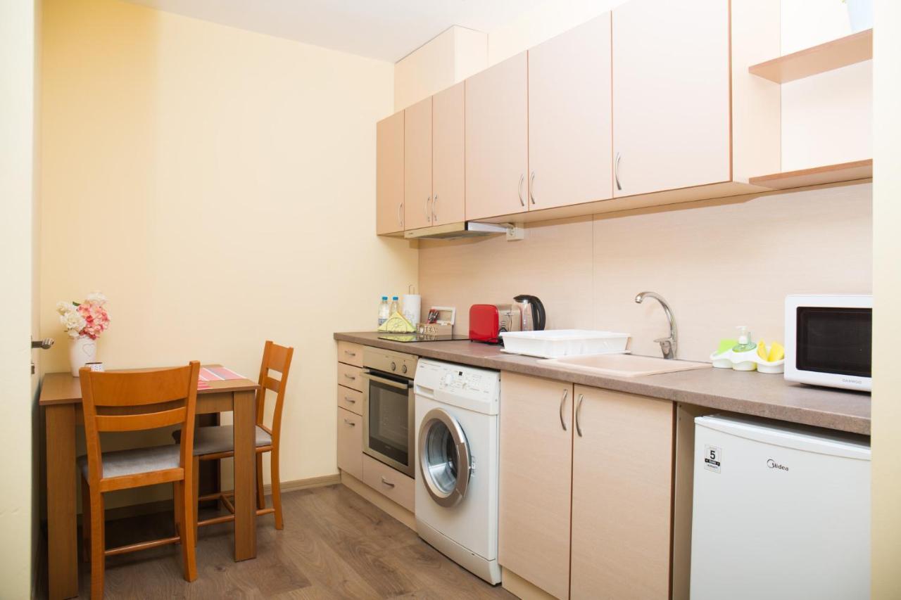 Riverside Apartments Plovdiv With Free Parking ภายนอก รูปภาพ